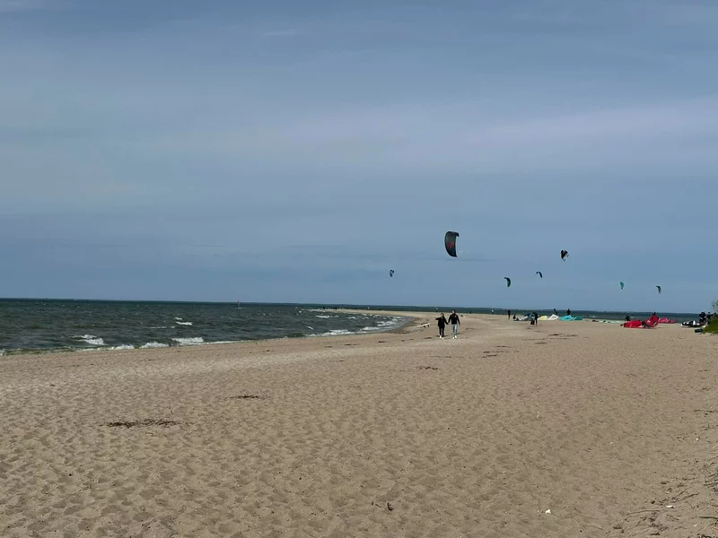 Piękne miejsce z cyplem, choć to wcale nie Hel. Można odetchnąć od zgiełku