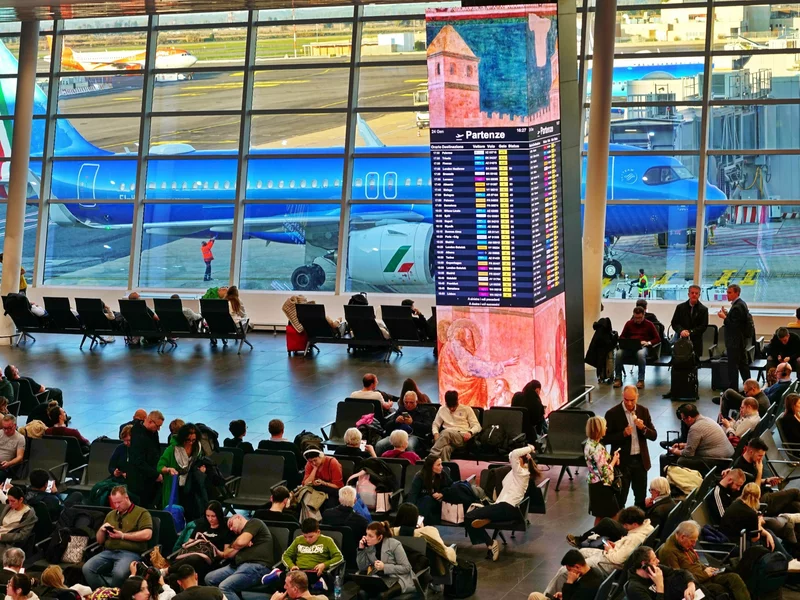 Sprawdzono ceny tysięcy biletów. To najtańszy dzień w tygodniu na podróż