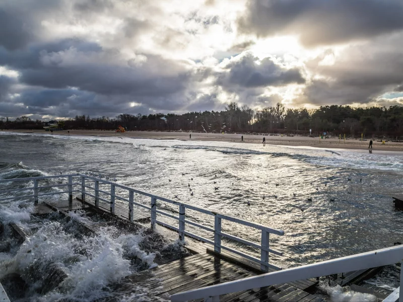Tym razem nie przez remont, ale gołoledź. Dwa molo zamknięte do odwołania