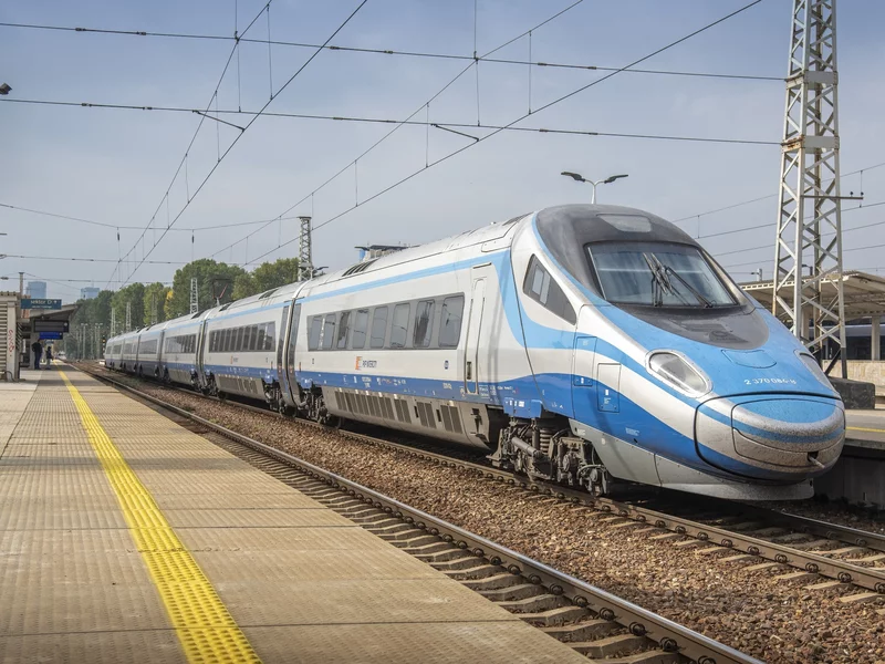 Dziś jest ostatnia szansa na tanie bilety. PKP Intercity sprzedaje je za pół ceny