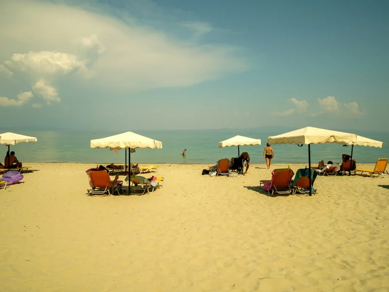 Piaszczysta plaża i słońce. Ucieknij na all inclusive za mniej niż 1500 zł