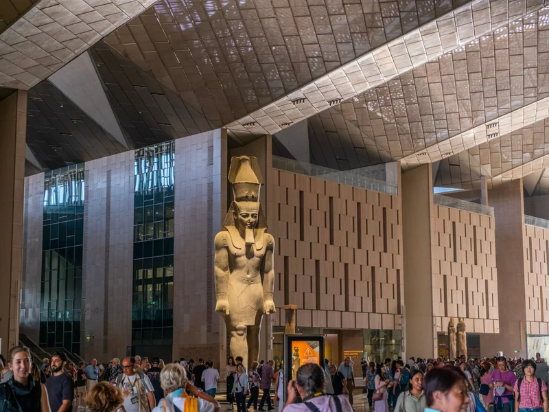 „Turystyczny armagedon” w Egipcie. Biura odwołują wycieczki do nowej atrakcji